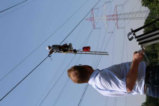 BGM Artner besichtigt die Montagearbeitenc APGBJ2A0481.JPG